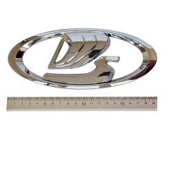 Emblema cromo ovalado para la parrilla del radiador Lada Urban 21214, 8450008069 