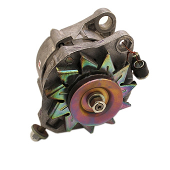 Alternador Lada 2101, 02, 03, 06 y Lada Niva (1600ccm) 2121, 2101-3701005 